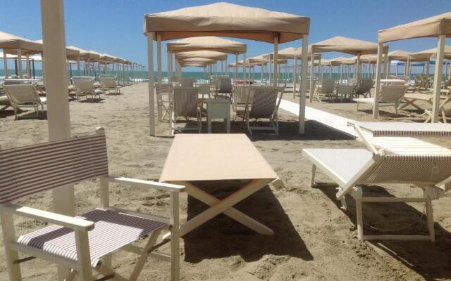 Beach House,Giardino,Piscina,Spiaggia, 6 posti