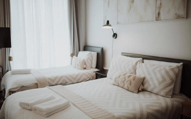 16 Pilrig Guest House