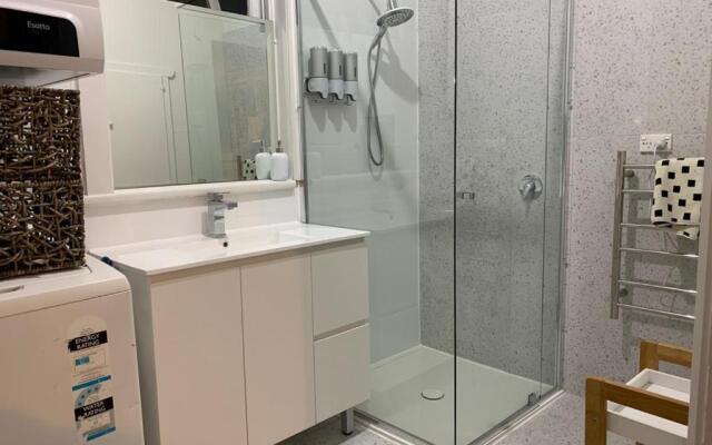 Golden Square Gold Class Guest House, Bendigo