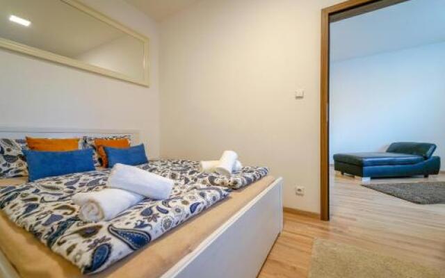 Vesna Convenient Apartment