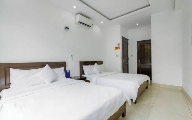 Saluton Hotel