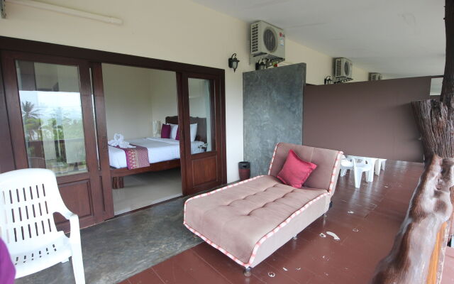 Krabi Klong Muang Bay View