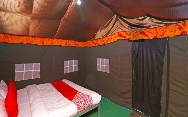 Yoyo Moonlight By OYO Rooms