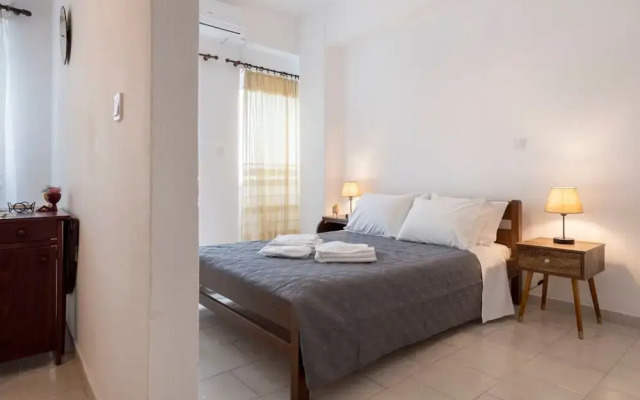 Parikia s Cute Pebble