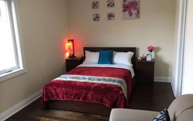 Downtown Comfortable Guest House