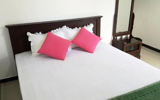 Methusha Holiday House