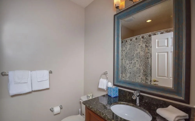 Hootenanny 5 Bedroom House