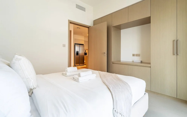 Lavishly Elegant 2BR with Breathtaking Burj View