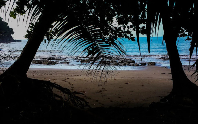 Playa Escondida Lodge