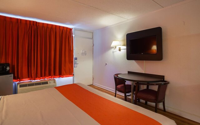 Travelodge Tifton Ga