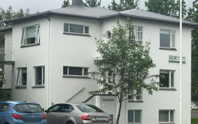 Súlur Guesthouse 1