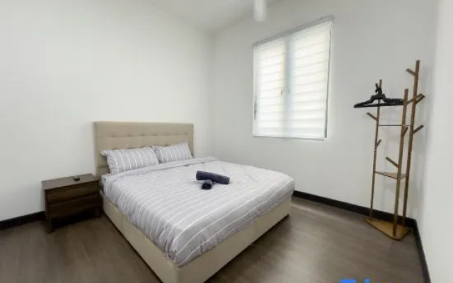 Vista Bangi Service Apartment A by Favspace