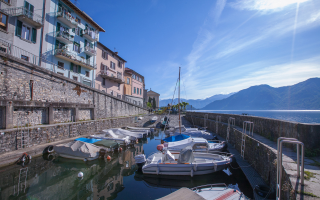 Lierna Fronte Lago