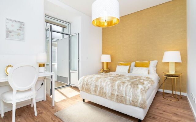 Golden Premium Apartment