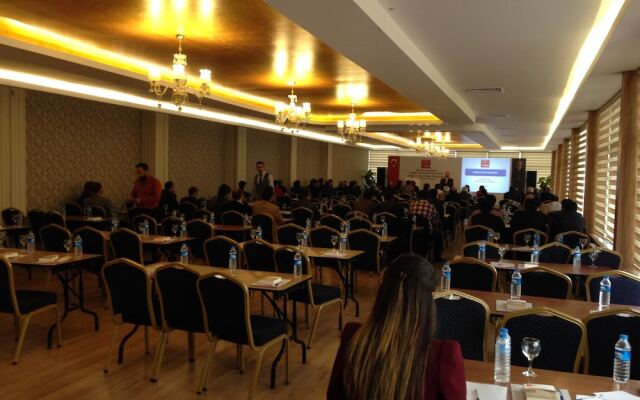Grand Berti Otel
