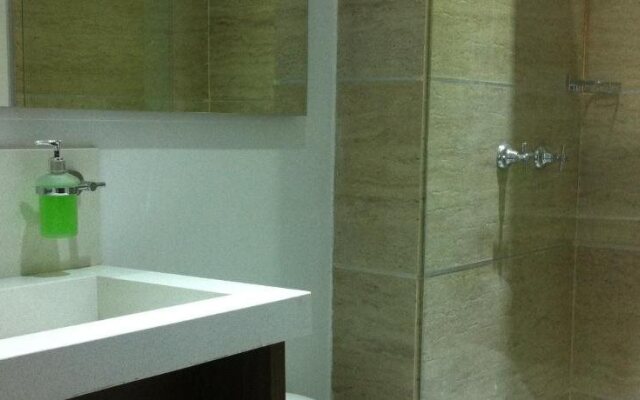 Hausen Hotel Suites