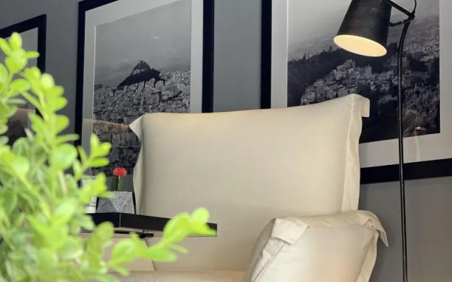 Periscope Hotel