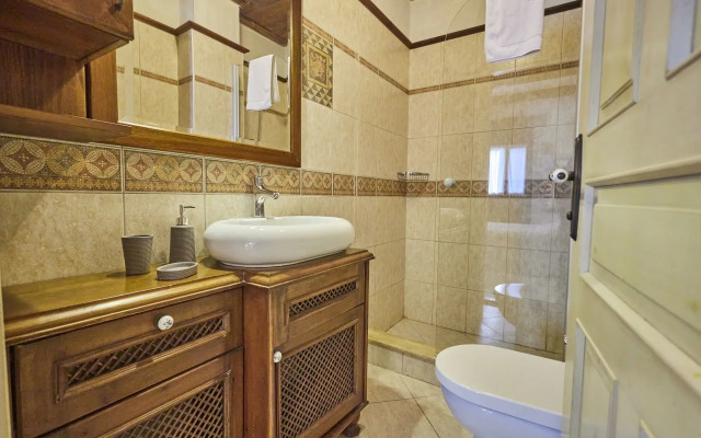Alacati Zeytin Konak Hotel