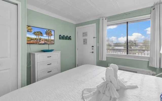 Bluewater Resort 303