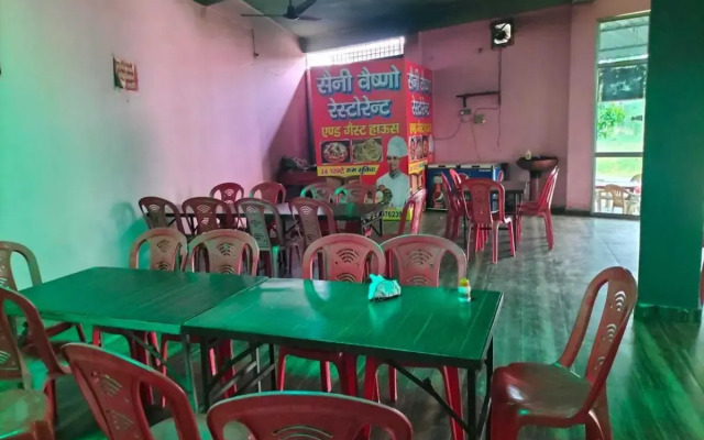 SPOT ON 89541 Saini Vasno Restaurant And Guest House