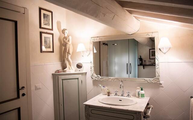 Villa Close to Florence, Hot Tub & Breathtaking View