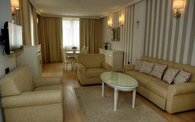 Hotel Grace