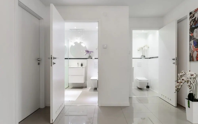 Lumina spacious apart with 3 bedrooms