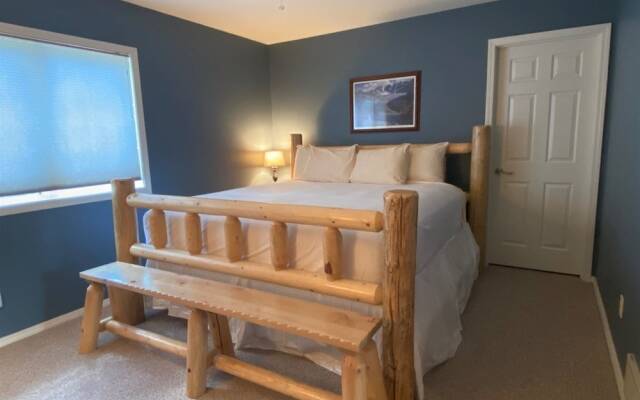 Rb636 Glacier View Getaway