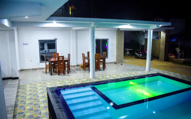 Singha Guest House