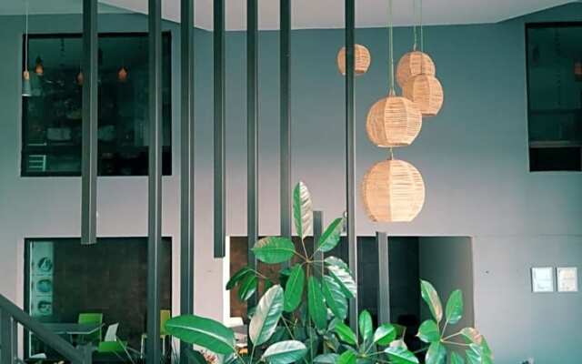 Hotel Brisas Express