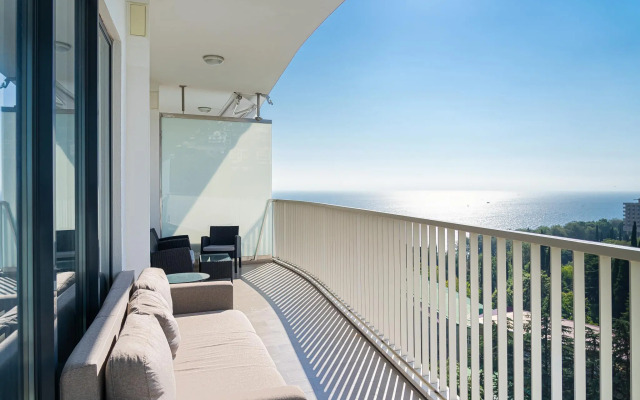 Sotis Galaxy on Kurortny Avenue 105