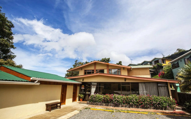 Mar Inn Bed & Breakfast