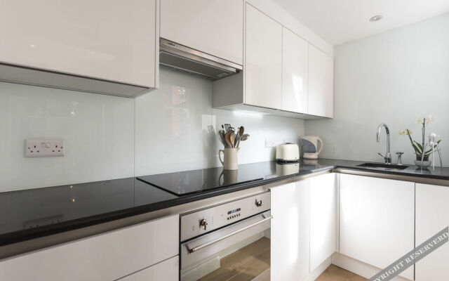Onefinestay - South Kensington Apartments