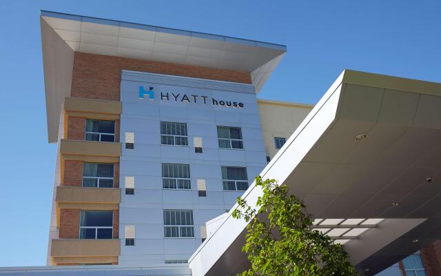 Hyatt House Atlanta Downtown