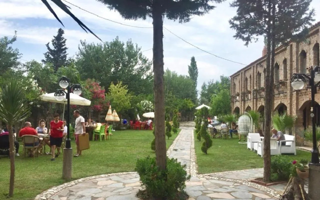 Manastirhan Thyke Butik Otel