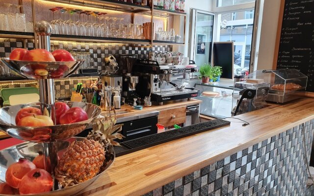 Urban Boutique Hotel