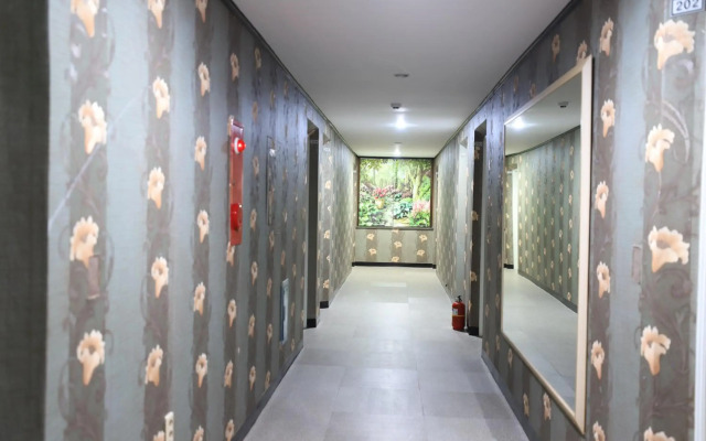Twins Hotel
