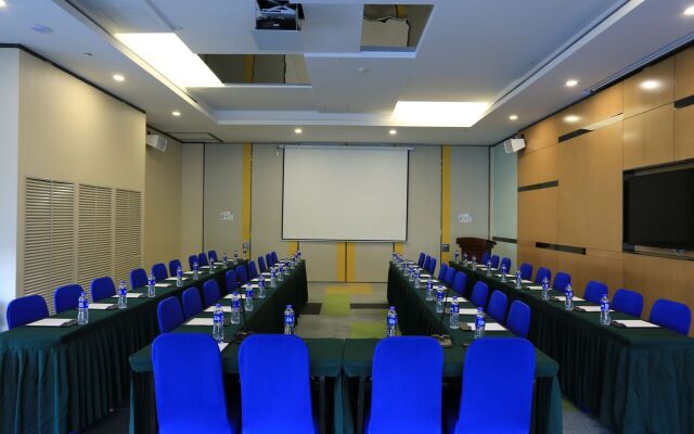 Holiday Inn Express Zhangjiakou Park View