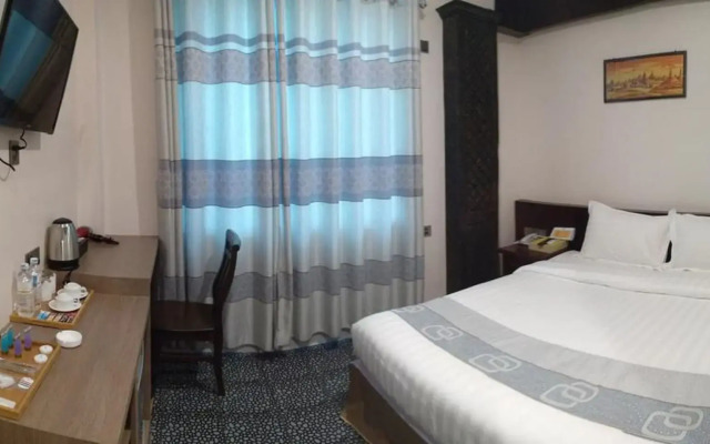 Hotel Boss