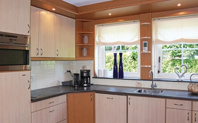 Amazing Home in Lunteren With 6 Bedrooms, Sauna and Wifi