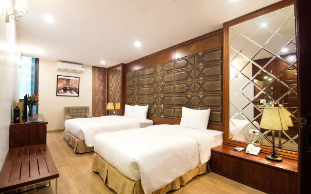 Canary Hotel & Apartment