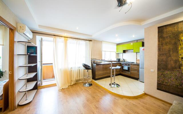 House-available on Krisanova