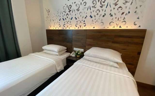Serapi Hotel