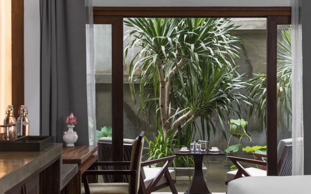 Jaya House River Park Hotel