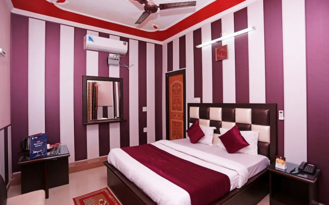 Mehfil Hotel by OYO Rooms