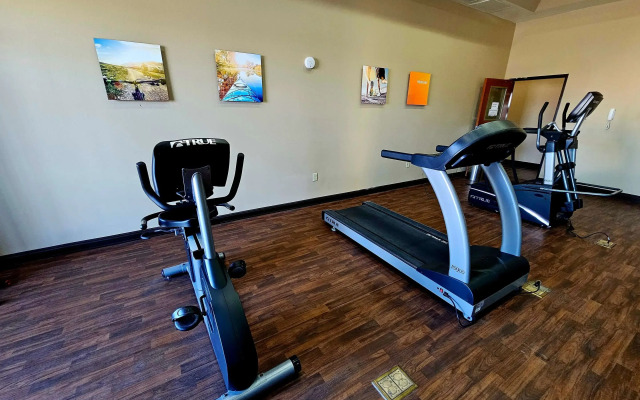 Comfort Inn & Suites Independence