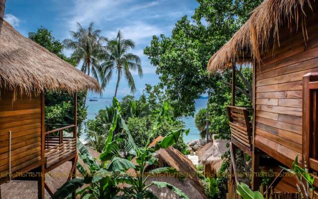 Ten Moons Lipe Resort