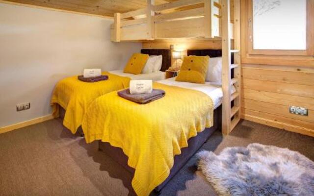 Chalet Carter - OVO Network