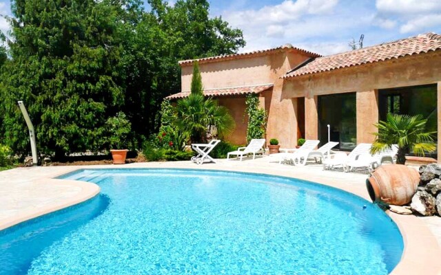 Villa With 3 Bedrooms in Saint-cézaire-sur-siagne, With Private Pool,