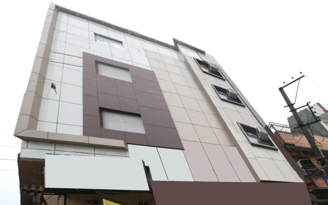 Oyo 29642 Hotel Gsc International